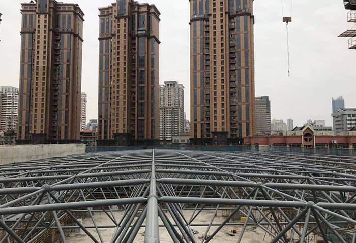 洛阳螺栓球网架结构